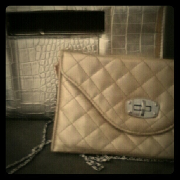 Gold clutches 15 each if you buy both, or 20 each.