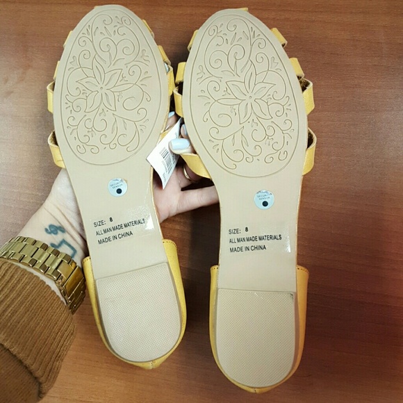 🚨LAST PAIR🚨Huarache Sandals size 9 - Picture 2 of 3