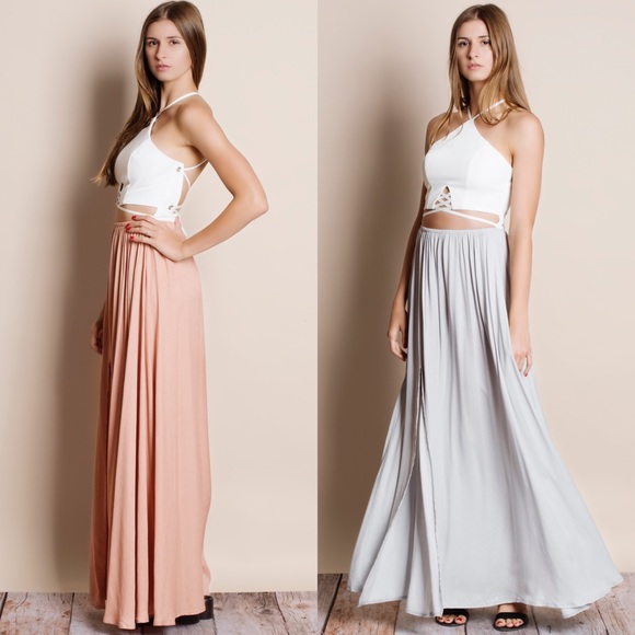 Backless Cut Out Maxi Dress - Picture 2 of 3