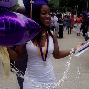 Meet your Posher, Stephane