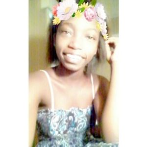 Meet your Posher, Charetha