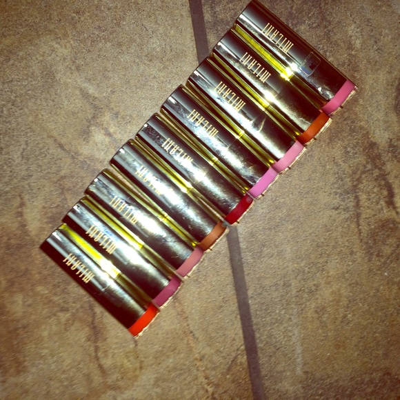 Milani Other - FLASH SALE❗️Milani Lipstick Bundle(9)