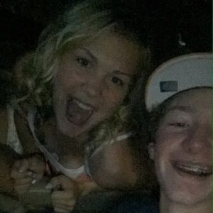 Meet your Posher, Hailey