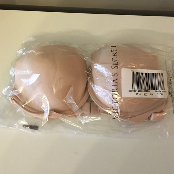 NWT - Victoria's Secret Bra