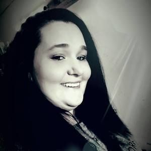 Meet your Posher, Chrystal