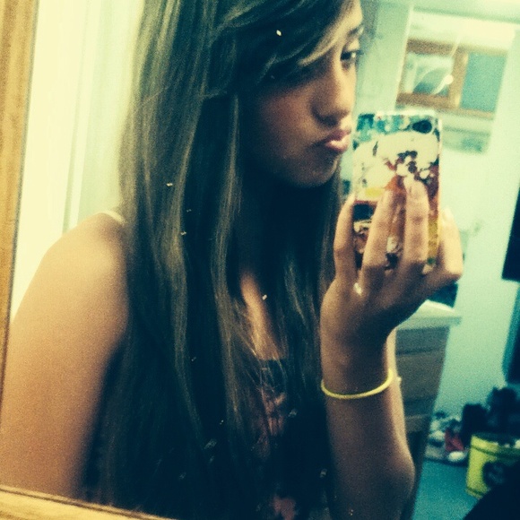 Meet your Posher, Savannah