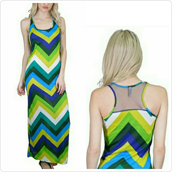 Dresses & Skirts - GREEN ENVY MAXI DRESS