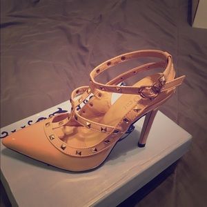 Nude valentino rock stud look-a-like, NBW