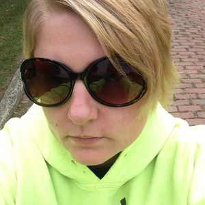 Meet your Posher, Darci