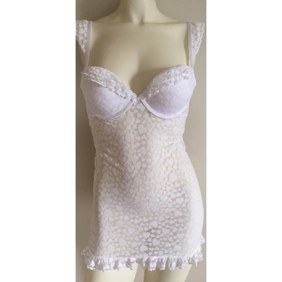 Victoria's Secret Other - Victoria's Secret bride "I do" white heart teddy M