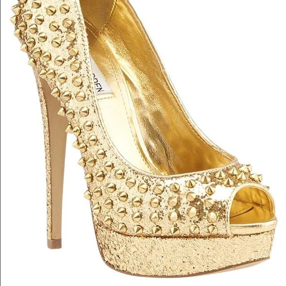 Steve Madden gold spike heels