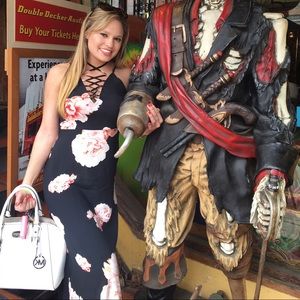 Meet your Posher, Brooke