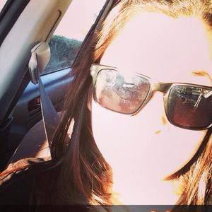 Meet your Posher, Tania