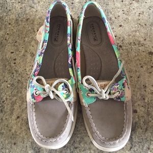 Women's Sperry topsiders