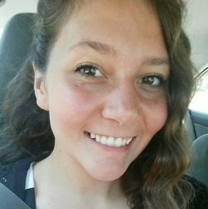 Meet your Posher, Felicia