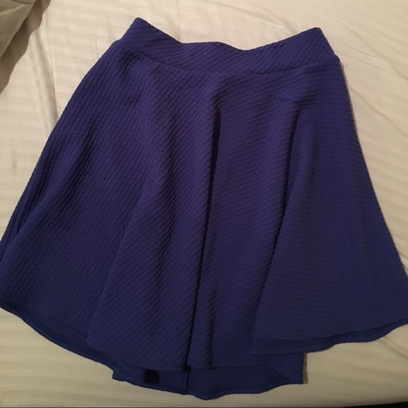 Textured Royal blue flowy skirt