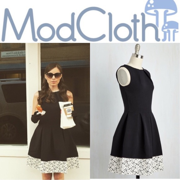ModCloth Dresses & Skirts - Modcloth Luck be a lady blk dress a lace hem 6