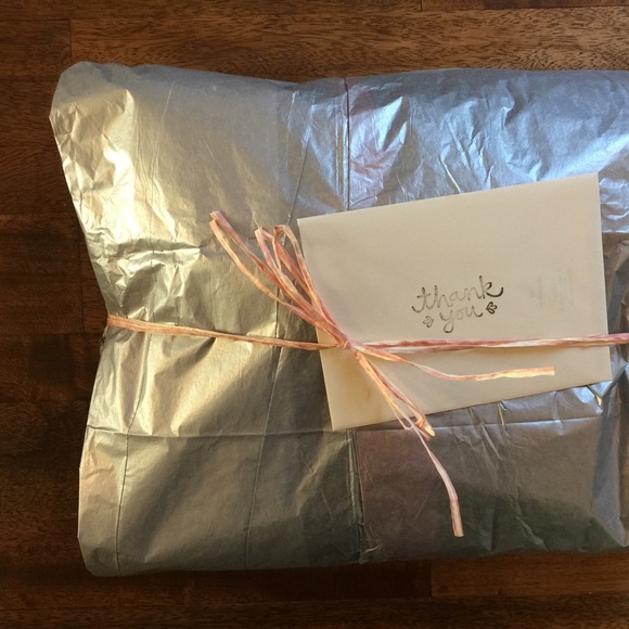 SOLD 💛 4 item MYSTERY BOX // boho style - Picture 3 of 3