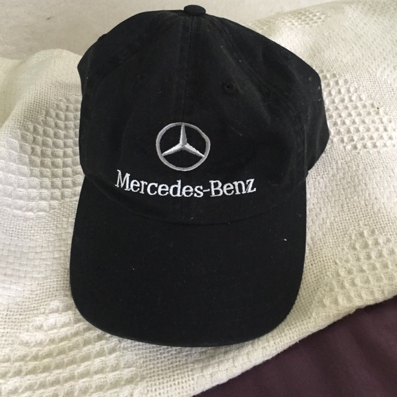 Mercedes Bendz Hat