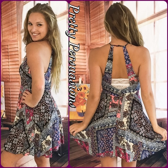 LAST ONE‼️ Pink & Black Paisley Halter Dress - Picture 3 of 4