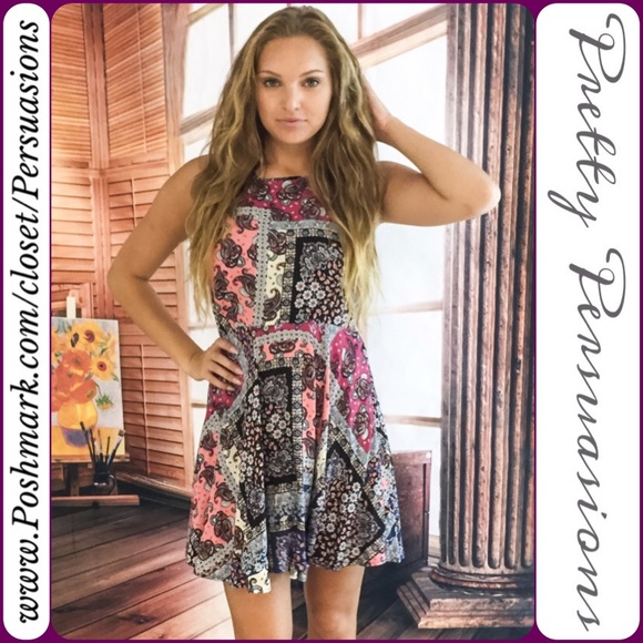 LAST ONE‼️ Pink & Black Paisley Halter Dress - Picture 4 of 4