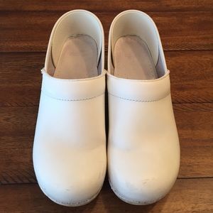 Dansko nursing clogs