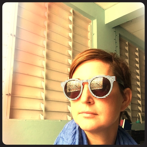 Illesteva sunglasses - additional pictures