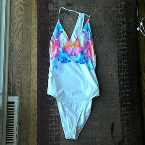 *last chance!!!* Worn once!one piece bathing suit