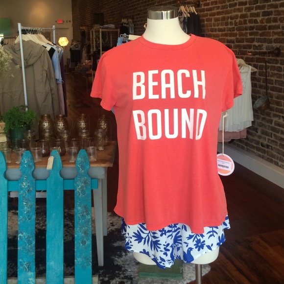 30% off NWT show me your Mumu vintage washed tee - Picture 2 of 4