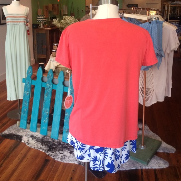 30% off NWT show me your Mumu vintage washed tee - Picture 4 of 4