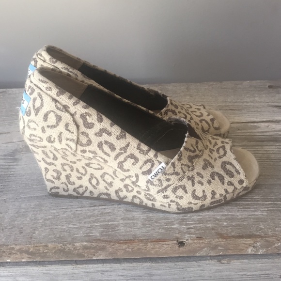 TOMS Cheetah Print Wedges