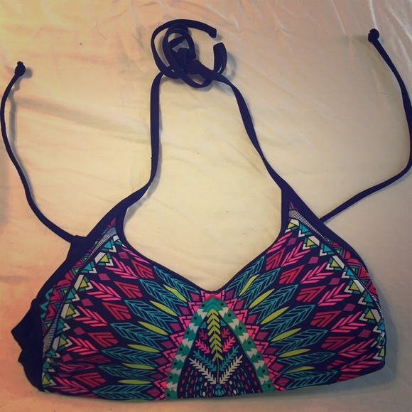 Tribal Bikini Top NWOT