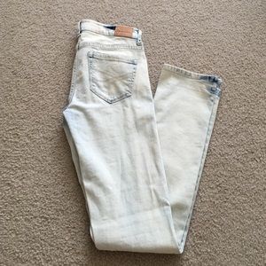 Aeropostale Acid Wash Jeans