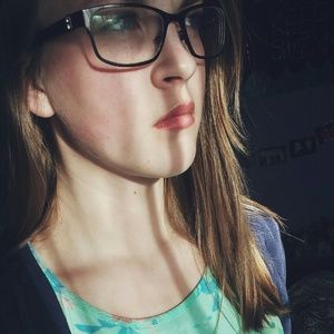 Meet your Posher, Karli