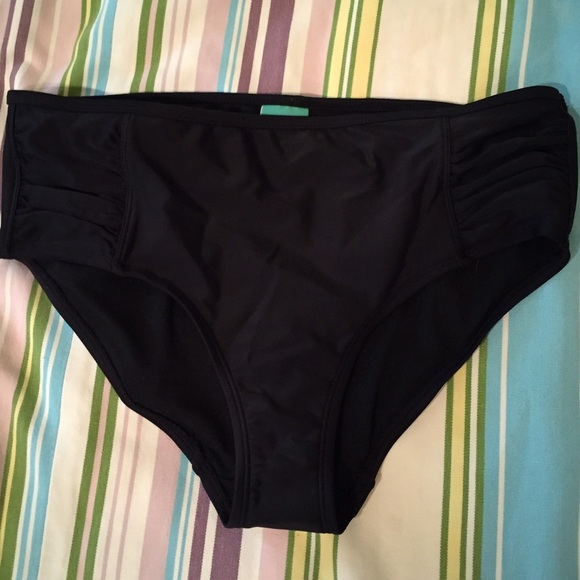 high waisted swimsuit bottoms