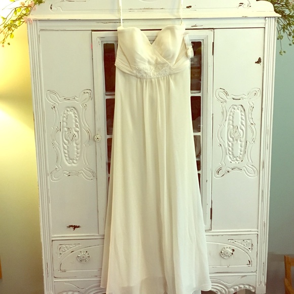 Wedding dress never worn