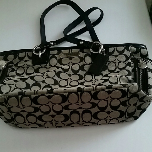 Coach shoulder bag