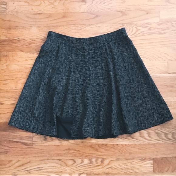 Reformation Flounce Skirt - size M
