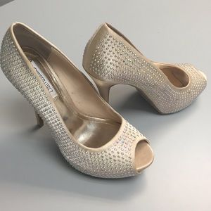 Jennifer Lopez Pumps