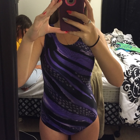 leotards - Picture 2 of 4