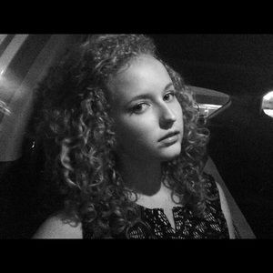 Meet your Posher, Mackenzie