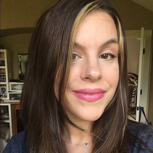 Meet your Posher, Marisol