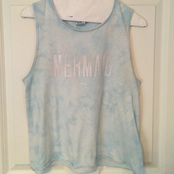 Muscle Tee - Picture 2 of 4