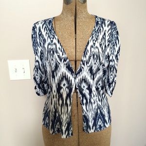 I•N•C blue sweater