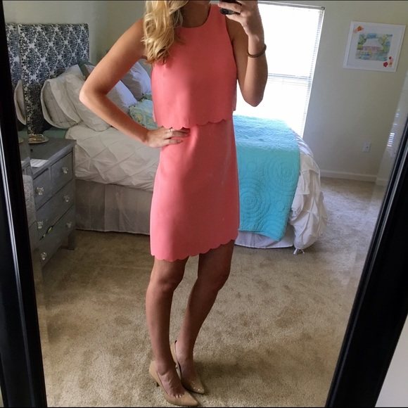 DROPPING PRICE TODAY ONLY 💕Pink scalloped dress