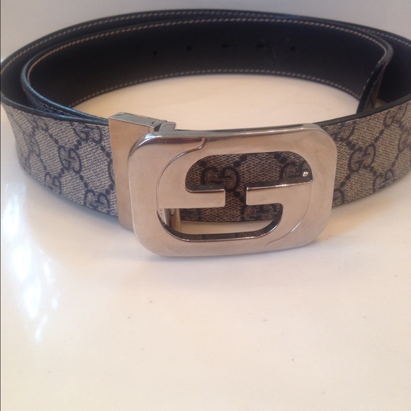 Men's Gucci belt Reversible! ☺️