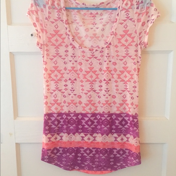 American eagle pink and purple tribal print top - Picture 1 of 1