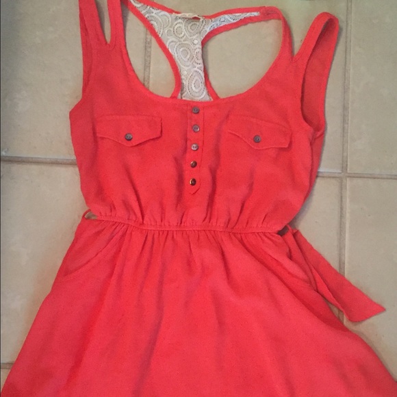 Dress - Picture 2 of 3