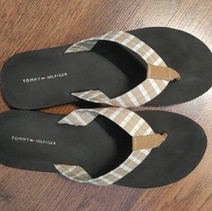Tommy Hilfiger flip flops