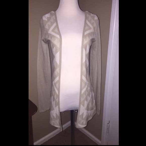 Beige/tan long sleeve cardigan